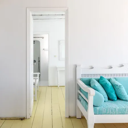 Xydakis Apartment